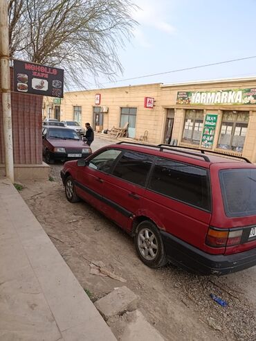 vita maşın: Volkswagen Passat: 1.8 л | Универсал