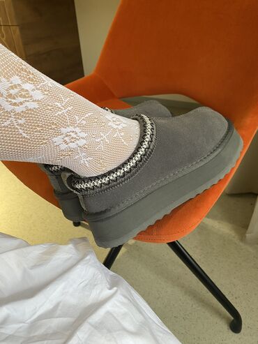 Угги: Натуральные угги tazz . Продам оптом и в розницу, количество есть — 7