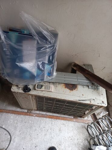 Kondisionerlər: Split tipli kondisioner dəsti - Tipi: Divar tipli split sistem - — 2