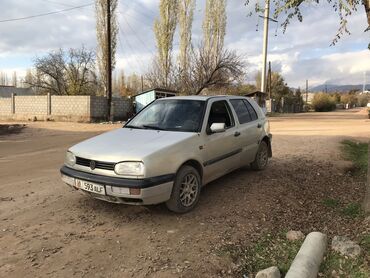 volkswagen 2019: Volkswagen Golf V: 1994 г., 1.6 л, Механика, Бензин, Хэтчбэк