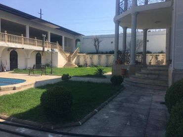 Həyət evləri və villaların satışı: 8 otaq, 500 kv. m, Orta təmir — 11