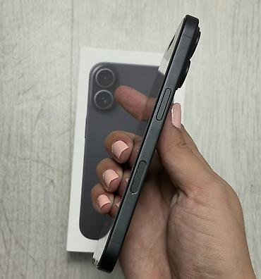 iphone satışı: IPhone 16, 128 GB, Qara, Zəmanət, Simsiz şarj, Face ID — 2