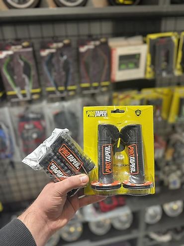 sukan seti: Məhsul: ProTaper motosiklet üçün tutacaqlar (handlebar grips) və uyğun — 3