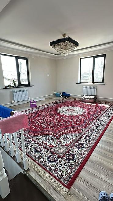 Продажа коттеджей и домов: Срочно срочно 🔥🔥🔥 Продаю дом г. Бишкек. Район верхний Токольдош, ул — 11