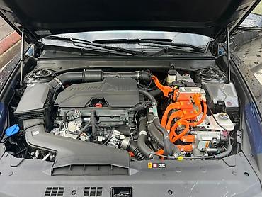 Hyundai: Hyundai Grandeur: 2025 г., 1.6 л, Автомат, Гибрид, Седан — 6