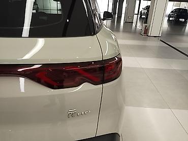 BYD: BYD Yuan Up: 2024 г., Электромобиль — 15