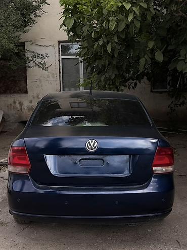 авто эмаль: Volkswagen Polo: 2015 г., 1.6 л, Автомат, Бензин, Седан — 5