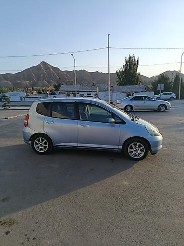 385 55: Honda Fit: 2003 г., 1.3 л, Автомат, Бензин, Хэтчбэк — 4