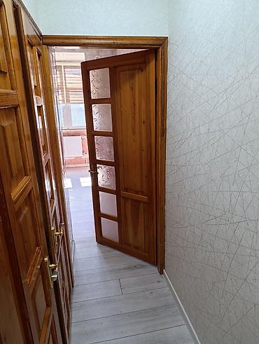 Otaq qapıları: Çöldən çölə 2x0.9m
2x0.65
2x07 -da lalafo.az — 3 Otaq qapıları: Çöldən çölə 2x0.9m
2x0.65
2x07 — 3