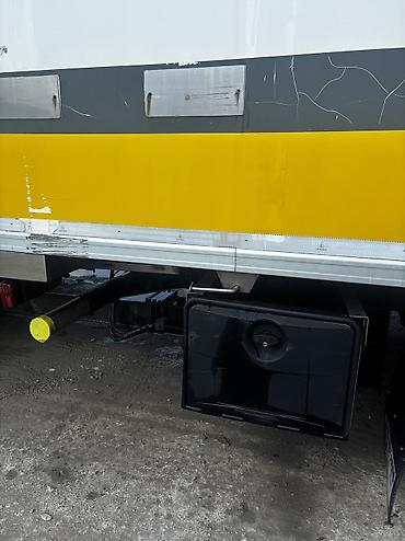 Грузовики: Грузовик, Volvo, Стандарт, 7 т, Б/у — 23
