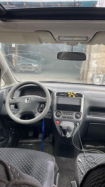 Honda: Honda Stream: 2002 г., 1.7 л, Механика, Бензин, Минивэн — 9