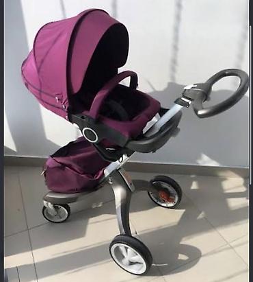 рассрочка каляска: Коляска, Stokke, цвет - Фиолетовый, Б/у, Платная доставка — 1