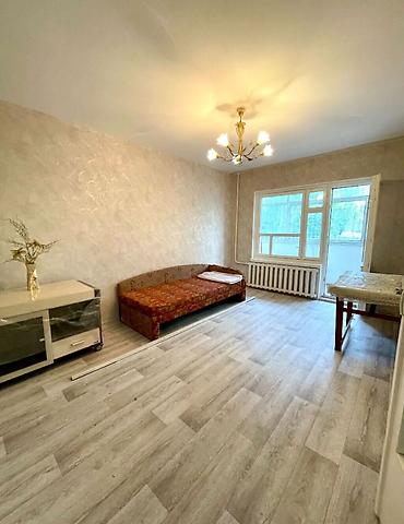 Квартиры: 3 комнаты, 70 м², Восток-5 мкр 106 серия, 1 этаж, Косметический ремонт — 6