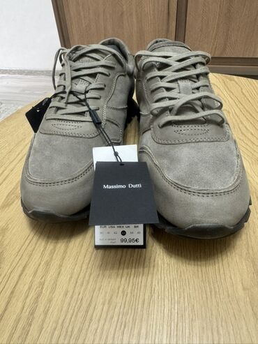 Botinkalar: Yeni, dəri, Massimo Dutti brendinin boz rəngli kişi krossovkaları. Bu