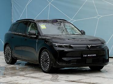 Voyah: Voyah Бесплатно: 2025 г., 1.5 л, Автомат, Электромобиль, Кроссовер — 2