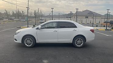 электро машине: BYD E5: 2019 г., 0.2 л, Робот, Электромобиль, Седан — 2