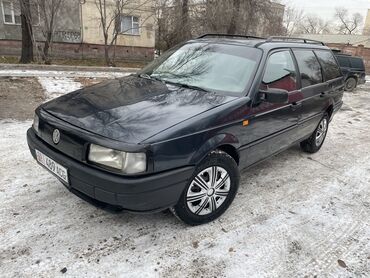 пассат пасат passat: Volkswagen Passat: 1993 г., 2 л, Механика, Бензин, Универсал