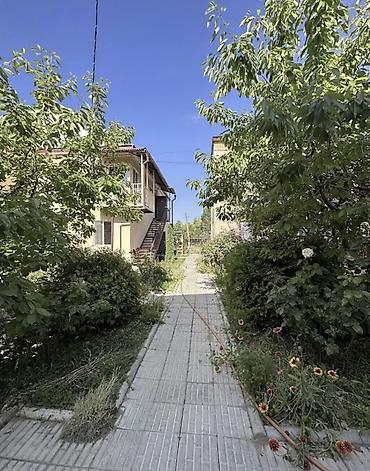 1 bedroom: Продается гостевой дом на 70 мест. г. Чолпон Ата, престижный район — 3