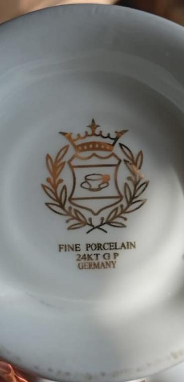 farfor nədir: Porcelain servis dəsti – qızılı və qırmızı güllü naxış Zərif detallı — 7