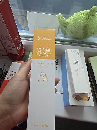 Косметика: Набор корейской косметики для ухода за кожей лица: 1) Paul Medison — 4