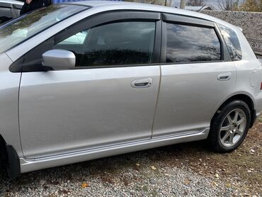 Honda: Honda Civic: 2004 г., 1.7 л, Автомат, Бензин, Хэтчбэк — 3