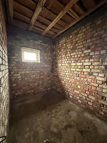 Продажа коттеджей и домов: 📍 В Романовке от трассы 150 м продается 2-х уровневый дом на участке 5 — 6