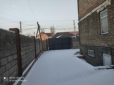 Продажа коттеджей и домов: Продается дом в Ак-орго. Есть все условия и газовое отопление — 13