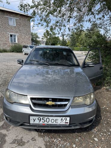 обмен на авто с доплатой: Daewoo Nexia: 2010 г., 1.5 л, Механика, Бензин, Седан
