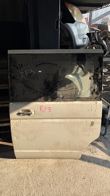 Двери и комплектующие: Дверь Комплект Toyota, Б/у, Оригинал — 12