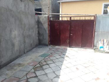 əmircanda ev: 2 otaqlı, 90 kv. m, Kredit yoxdur, Yeni təmirli