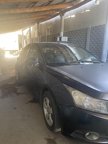 spark 2016: Chevrolet Cruze: 2009 г., 1.6 л, Типтроник, Бензин, Седан — 4