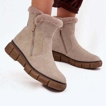 Čizme: Čizme, 41 — 22