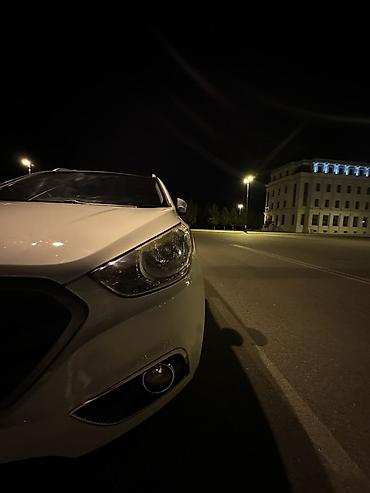 Hyundai: Hyundai ix35: 2.4 l | 2012 il Krossover — 6