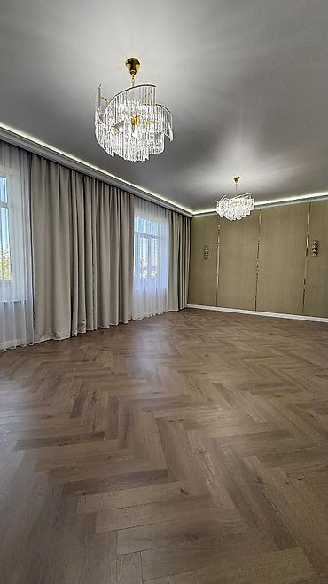 Продажа коттеджей и домов: Новый современный дом премиум‑класса, 2025 г. Локация: ж/м Ак‑Орго — 17