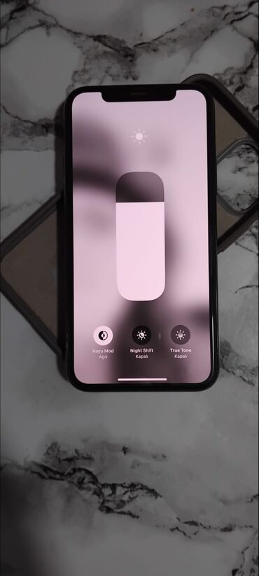 Apple iPhone: IPhone 11 Pro, 64 GB