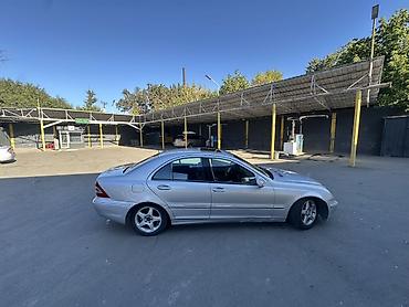 mersedes e class: Mercedes-Benz C-Class: 2001 г., 2.4 л, Автомат, Газ, Седан — 1