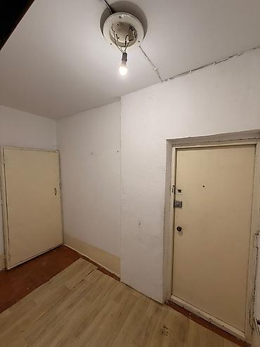 Продажа квартир: 4 комнаты, 99 м², 12 мкр 106 серия, 1 этаж, Старый ремонт — 7