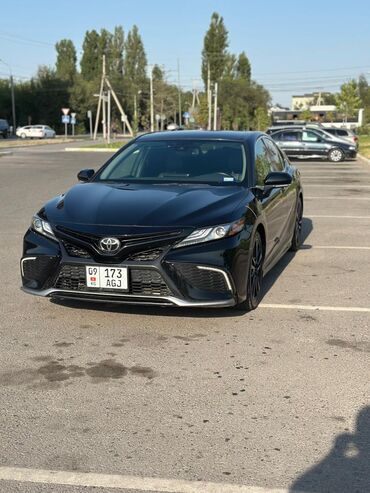 диск на sprinter: Toyota Camry: 2022 г., 2.5 л, Автомат, Бензин, Седан