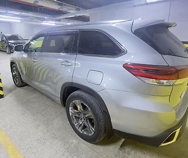 hybrid: Toyota Highlander: 2017 г., 3.5 л, Автомат, Гибрид, Кроссовер — 3