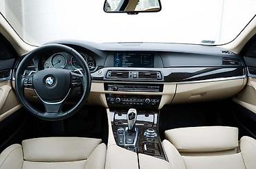 kljuc 55: INSTRUMENT TABLA ZA BMW SERIJA 5 OD 2010. DO 2016. GOD — 1