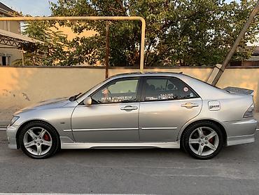 Lexus: Toyota Altezza: 2002 г., 2 л, Автомат, Бензин, Седан — 4