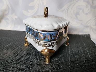 Ostali antikviteti: Satula Titov Veles Jugoporcelan iz 70ih. Satula — 4