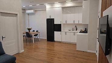 buzovnada kiraye evler 2026: İcarəyə verilir 2 otaqlı yeni tikili 80 m², Koroğlu m. Kateqoriya — 1