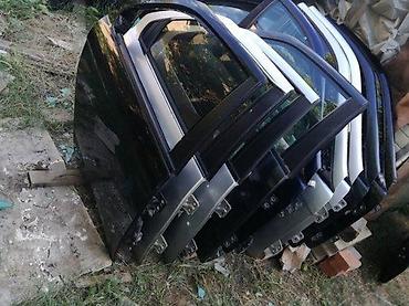 dobar dan italijanski: Alfa Romeo 156 VRATA - SVI DELOVI ZA . Cena se odnosi na gola vrata — 2