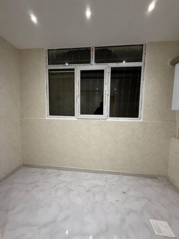 Ofislər: Əhmədli Məzahir Rüstəmovda yolun kənarında obyekt İCARƏYƏ verilir — 10