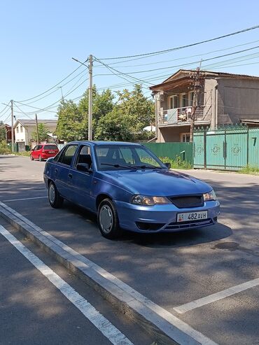 лобовое стекло на матиз: Daewoo Nexia: 2008 г., 1.6 л, Механика, Бензин, Седан