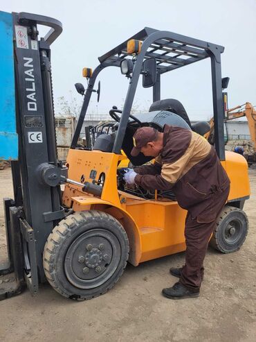 митсубиси каризма 1 6: Жүктөгүч, 2024 г., Дөңгөлөктүү, Айры