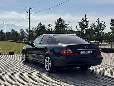 Mercedes-Benz: Mercedes-Benz E-Class: 2003 г. — 7