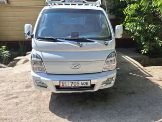 Hyundai: Hyundai Porter: 2021 г., 2.5 л, Типтроник, Дизель — 3