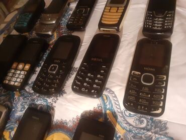 Nokia: Nokia 1, < 2 GB Memory Capacity, rəng - Qara, Düyməli — 9